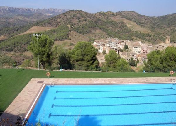 Piscina de Torroja del Priorat